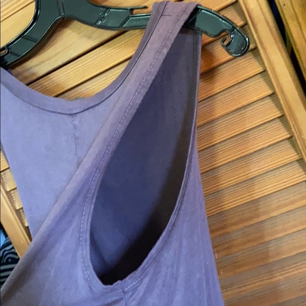 Tank top - Picture 3 of 4